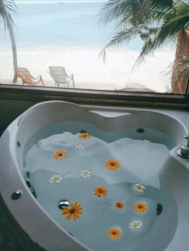 Baan Pakgasri Hideaway Hotel Koh Lanta Ngoại thất bức ảnh