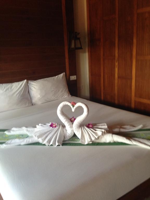 Baan Pakgasri Hideaway Hotel Koh Lanta Ngoại thất bức ảnh