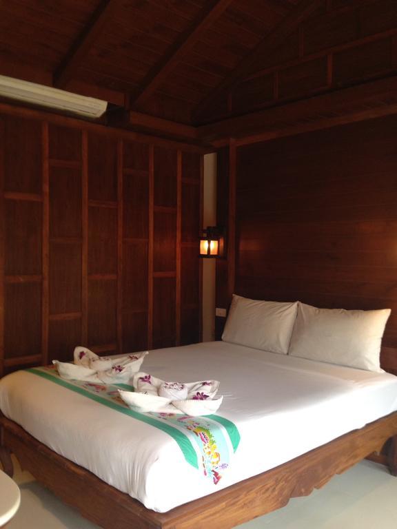 Baan Pakgasri Hideaway Hotel Koh Lanta Ngoại thất bức ảnh